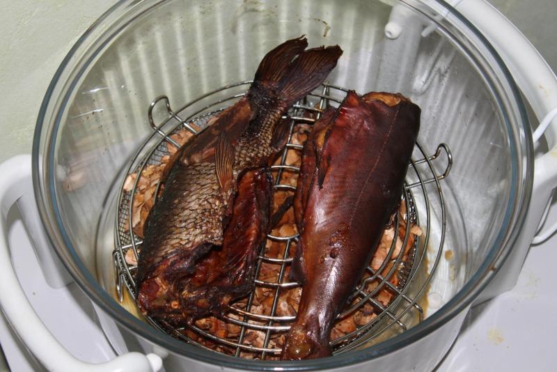 Как в домашних условиях приготовить рыбу горячего копчения Как в домашних условиях приготовить рыбу горячего